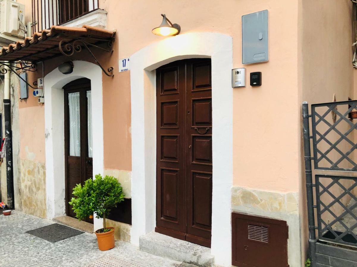 U Peri Alivu House Villa Catania Exterior photo