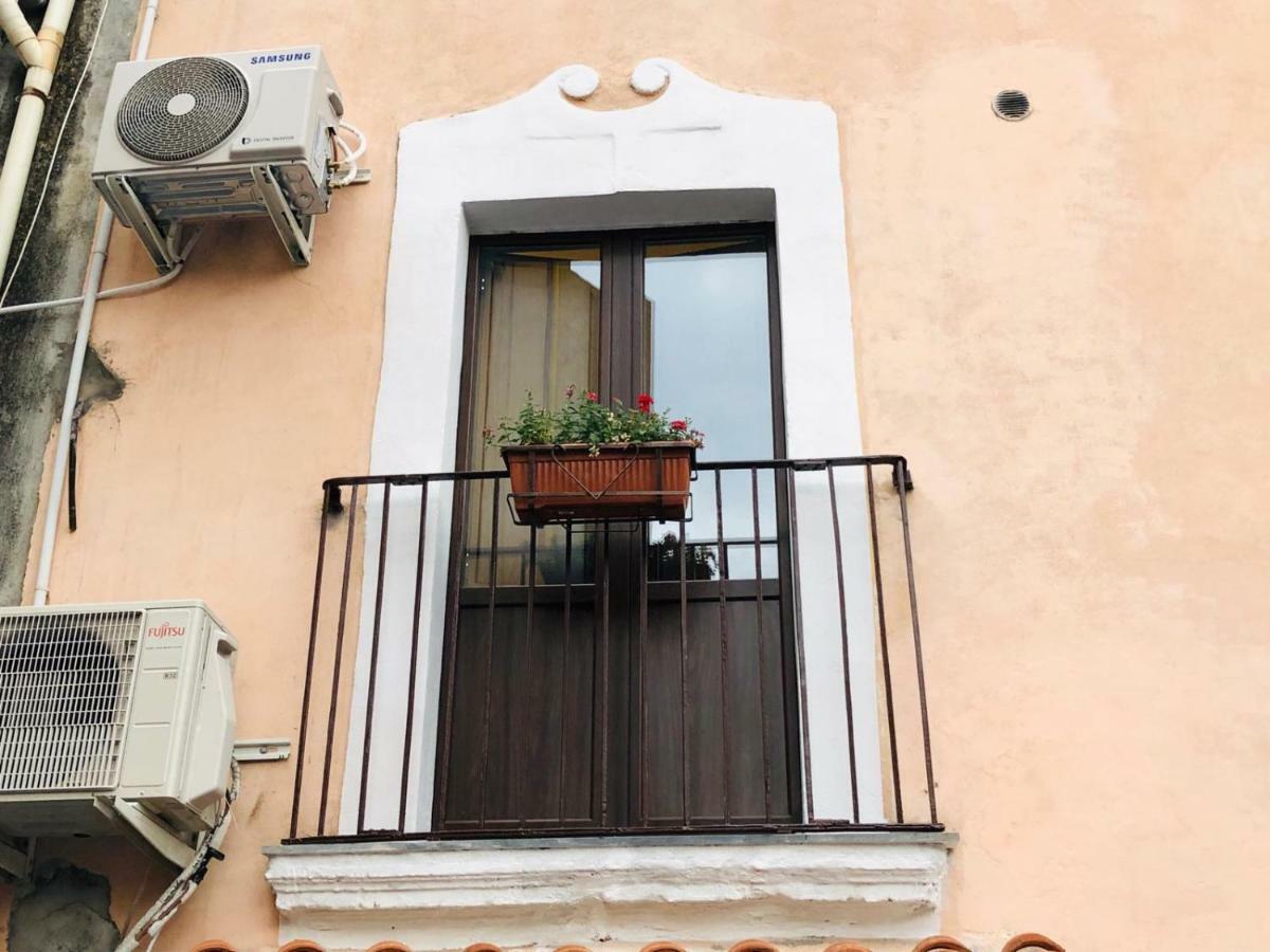 U Peri Alivu House Villa Catania Exterior photo